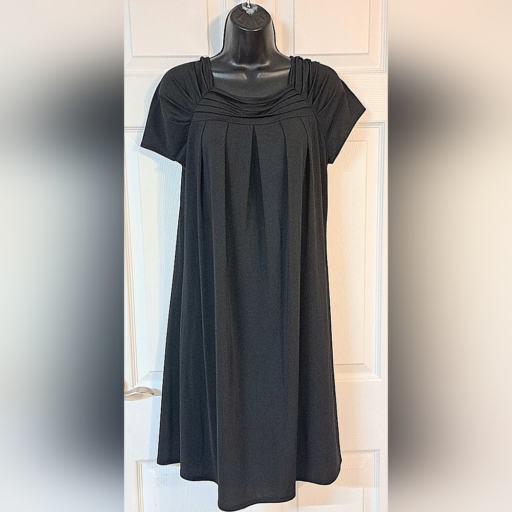 Mary McFadden Collection Black Stretch Shift Dress